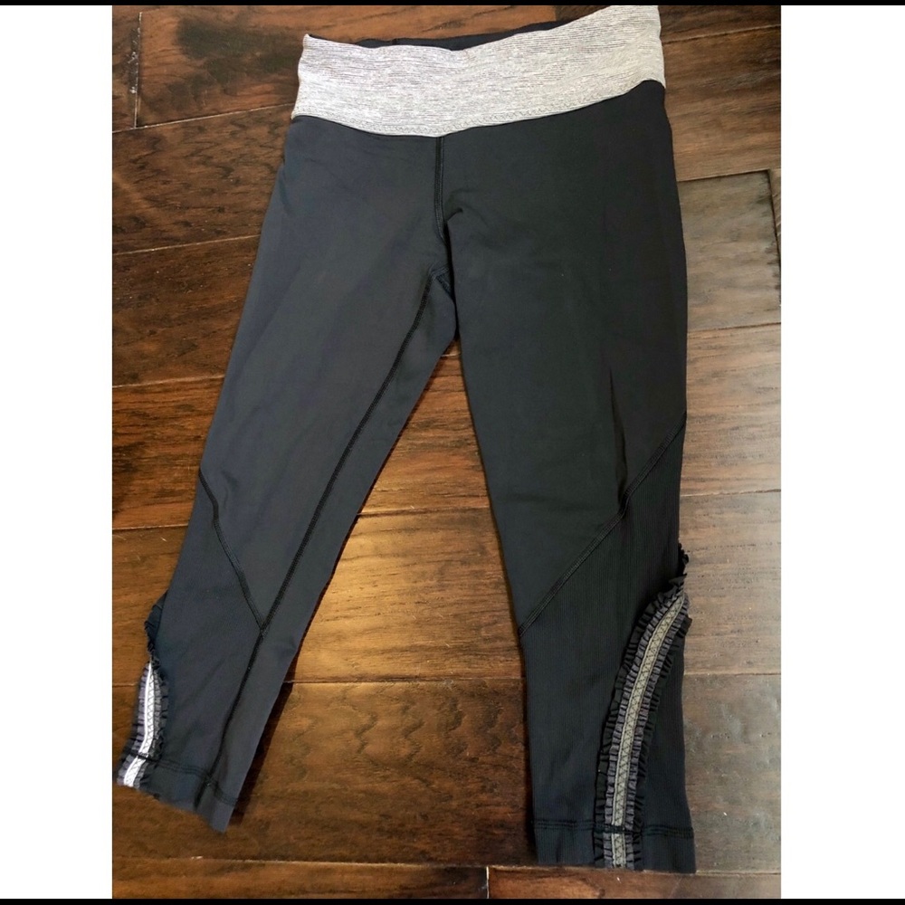 Lululemon Pace Rival Crop RARE